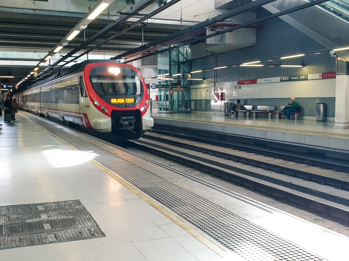 Kaip iš Malagos AGP oro uosto nuvykti į miesto centrą arba Torremolinos, Benalmadena, Fuengirola kurortus, bei kitus Andalūzijos&nbsp;miestus